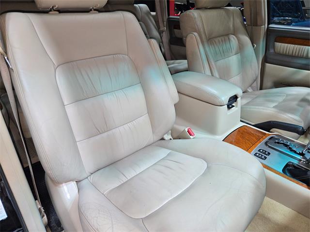 2004 Lexus LX (CC-2095081) for sale in Addison, Illinois