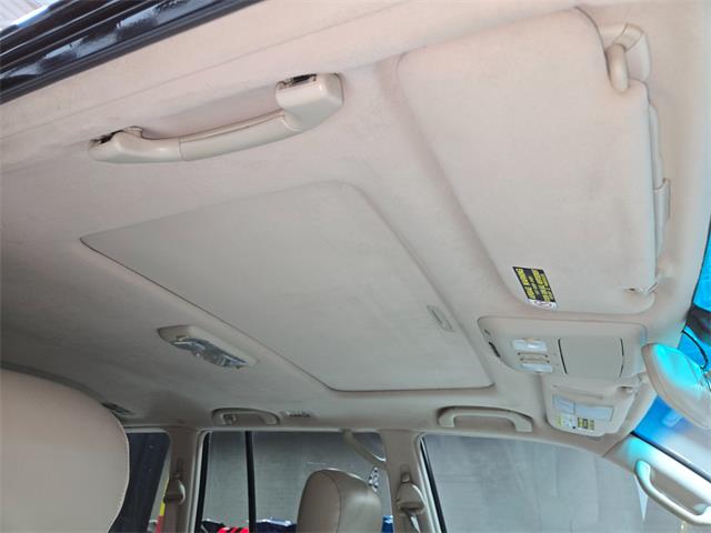 2004 Lexus LX (CC-2095081) for sale in Addison, Illinois