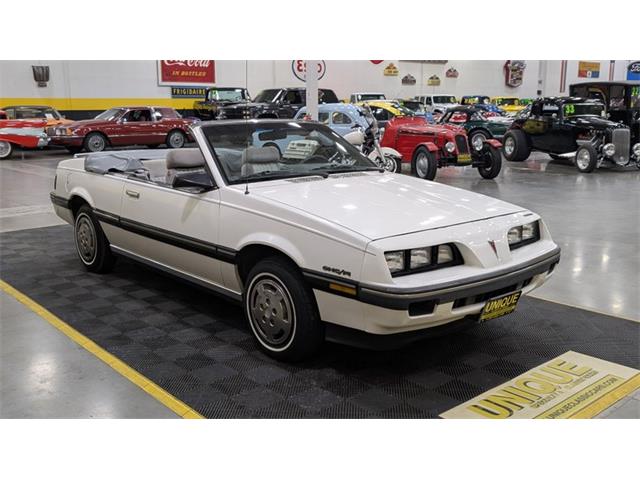 1985 Pontiac Sunbird (CC-2095084) for sale in Mankato, Minnesota