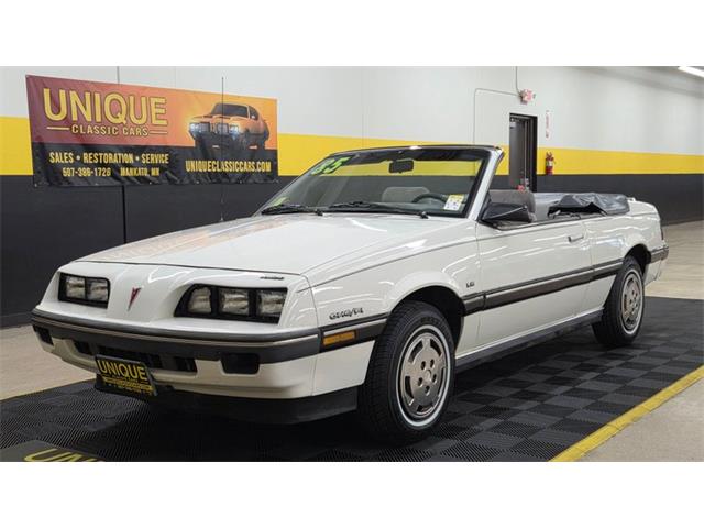 1985 Pontiac Sunbird (CC-2095084) for sale in Mankato, Minnesota