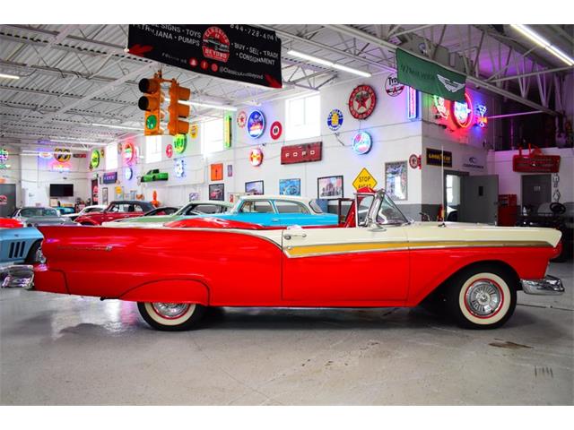 1957 Ford Fairlane (CC-2095196) for sale in Wayne, Michigan