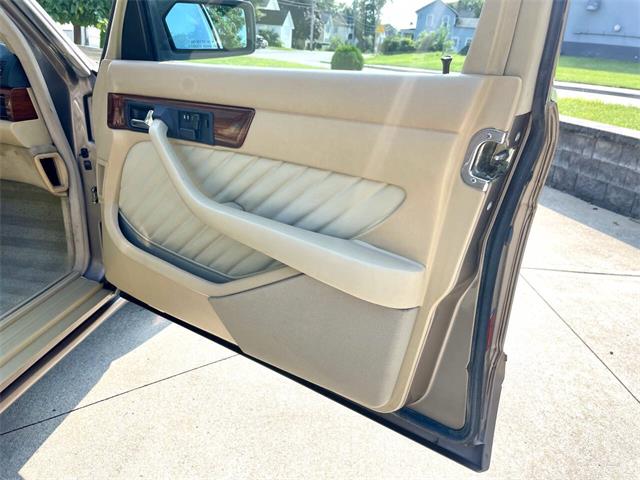 1991 Mercedes-Benz 350 (CC-2095224) for sale in Hilton, New York
