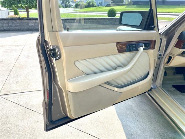 1991 Mercedes-Benz 350 (CC-2095224) for sale in Hilton, New York