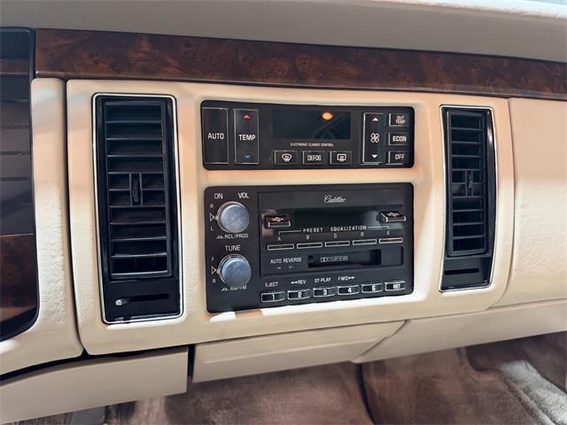 1995 Cadillac Fleetwood (CC-2090053) for sale in Addison, Illinois