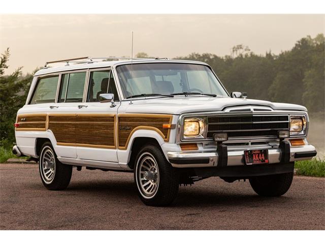 1989 Jeep Grand Wagoneer (CC-2095525) for sale in Sioux Falls, South Dakota