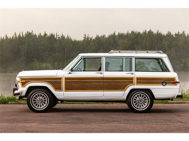 1989 Jeep Grand Wagoneer (CC-2095525) for sale in Sioux Falls, South Dakota