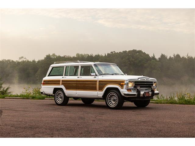 1989 Jeep Grand Wagoneer (CC-2095525) for sale in Sioux Falls, South Dakota
