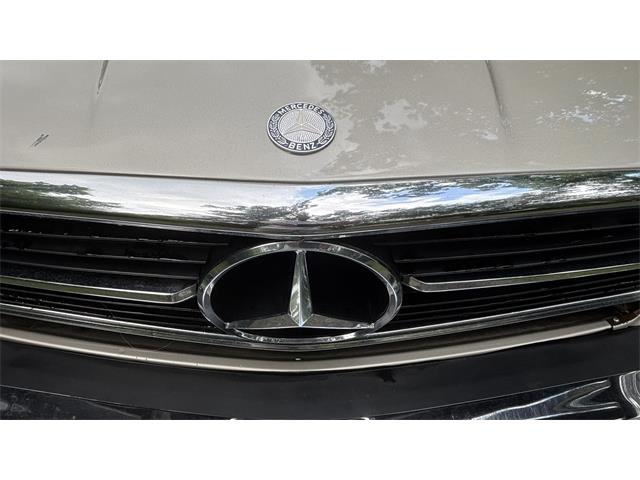 1987 Mercedes-Benz 560SL (CC-2095564) for sale in Barrington, Illinois