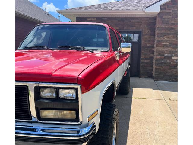 1990 GMC Suburban (CC-2090571) for sale in Sioux Falls, South Dakota