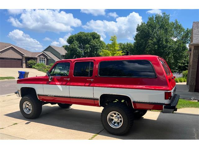 1990 GMC Suburban (CC-2090571) for sale in Sioux Falls, South Dakota