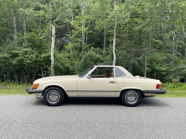 1987 Mercedes-Benz 560SL (CC-2095764) for sale in Owls Head, Maine
