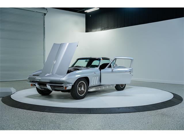 1965 Chevrolet Corvette (CC-2095811) for sale in Madisonville, Texas