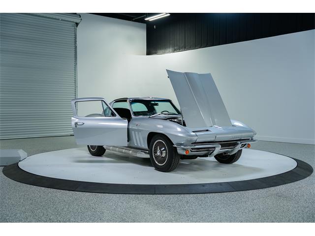 1965 Chevrolet Corvette (CC-2095811) for sale in Madisonville, Texas