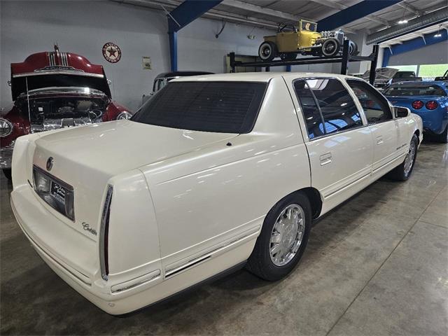 1998 Cadillac DeVille (CC-2096039) for sale in Salem, Ohio