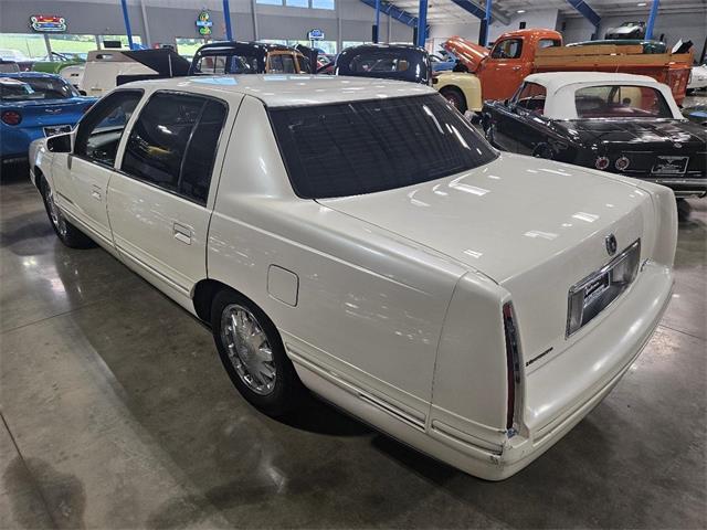 1998 Cadillac DeVille (CC-2096039) for sale in Salem, Ohio