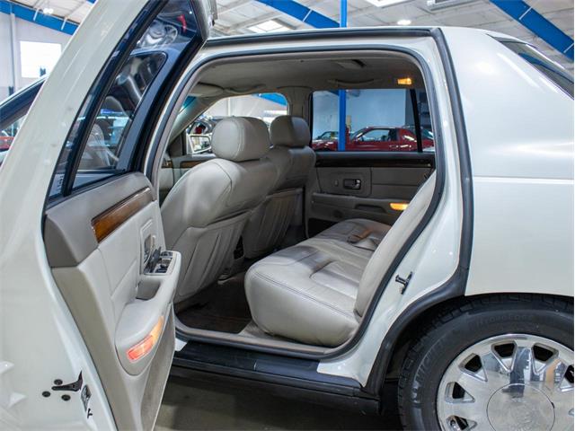 1998 Cadillac DeVille (CC-2096039) for sale in Salem, Ohio