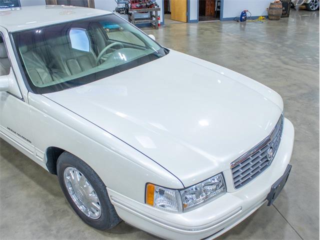1998 Cadillac DeVille (CC-2096039) for sale in Salem, Ohio