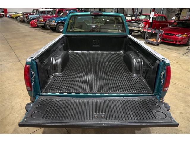 1995 GMC Sierra (CC-2090606) for sale in Kentwood, Michigan