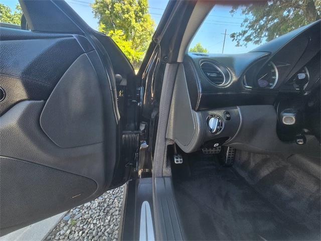 2004 Mercedes-Benz SL-Class (CC-2096094) for sale in Woodland Hills, California