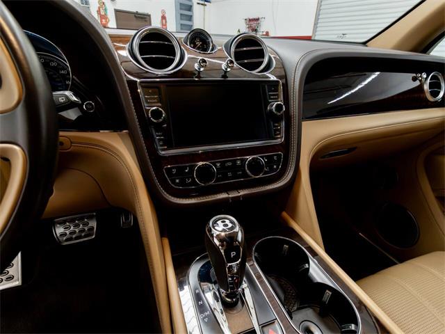 2017 Bentley Bentayga (CC-2096227) for sale in Sun Valley, California