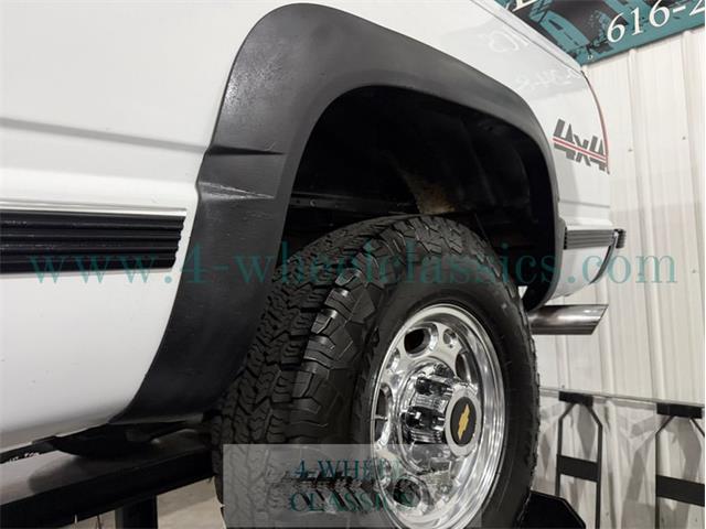 2000 Chevrolet Silverado 2500 (CC-2096250) for sale in Holland , Michigan