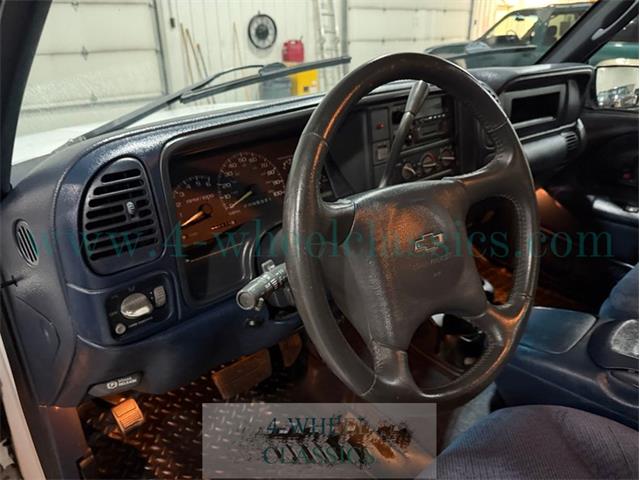 2000 Chevrolet Silverado 2500 (CC-2096250) for sale in Holland , Michigan