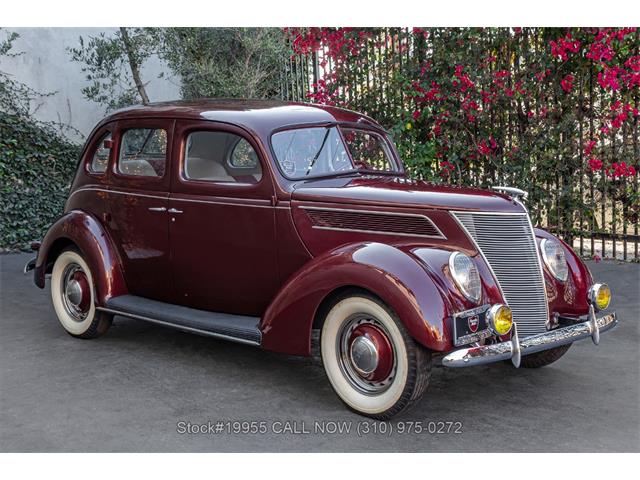 1937 Ford Deluxe (CC-2090627) for sale in Beverly Hills, California