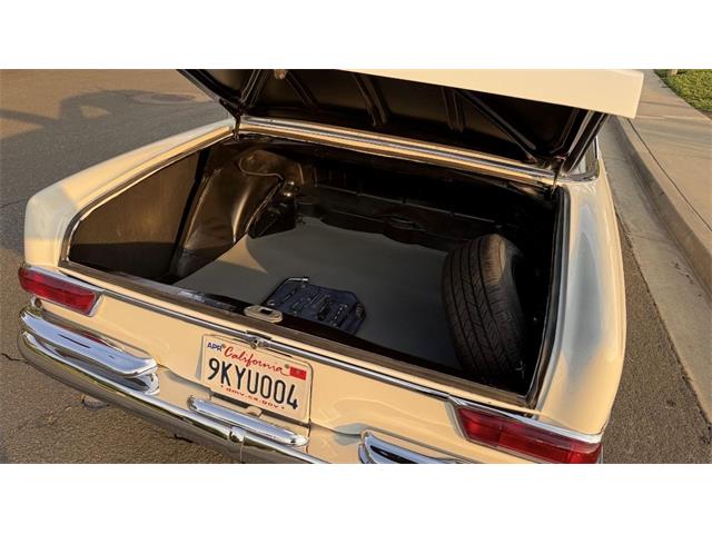 1966 Mercedes-Benz 300SE (CC-2096282) for sale in Orange, California