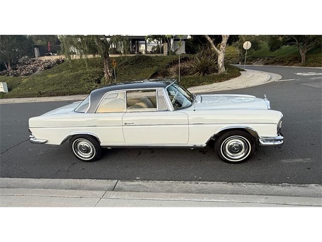 1966 Mercedes-Benz 300SE (CC-2096282) for sale in Orange, California