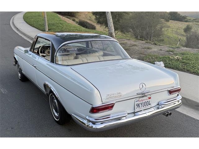 1966 Mercedes-Benz 300SE (CC-2096282) for sale in Orange, California