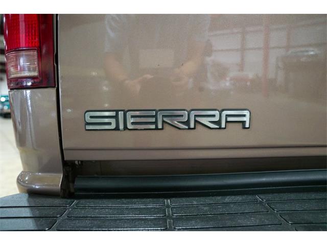 1997 GMC Sierra 1500 (CC-2096308) for sale in Kentwood, Michigan
