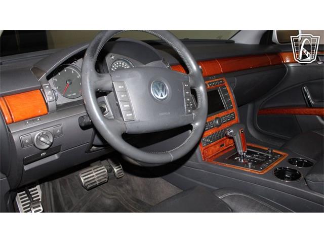 2004 Volkswagen Phaeton (CC-2096315) for sale in Peoria, Arizona