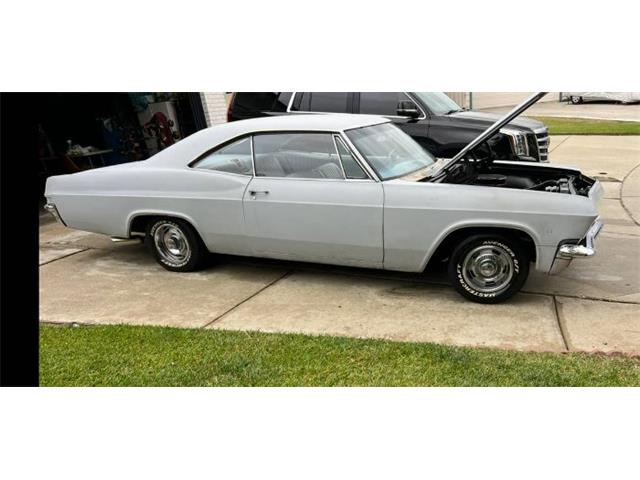 1965 Chevrolet Impala SS (CC-2096369) for sale in Cadillac, Michigan