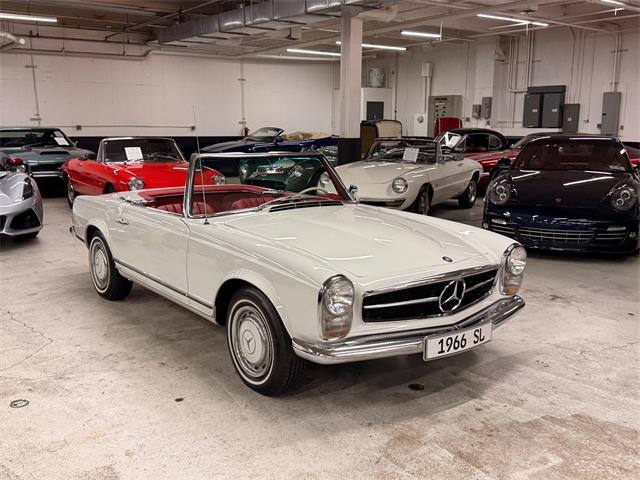 1966 Mercedes-Benz 230 (CC-2096440) for sale in Huntington Station, New York