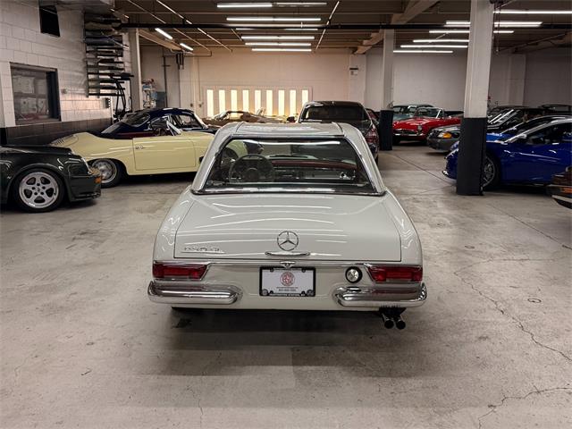 1966 Mercedes-Benz 230 (CC-2096440) for sale in Huntington Station, New York
