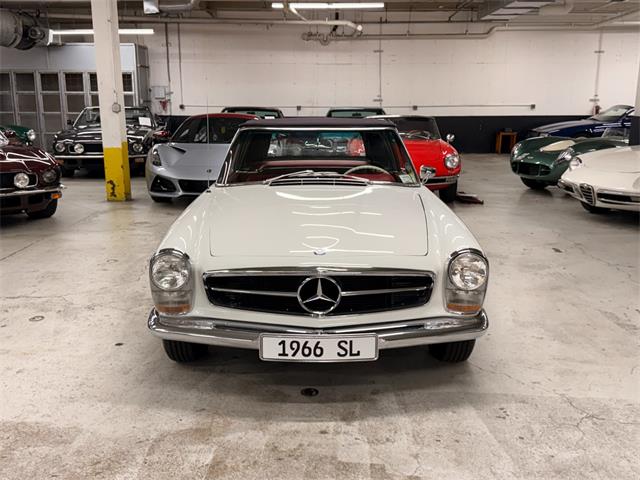 1966 Mercedes-Benz 230 (CC-2096440) for sale in Huntington Station, New York