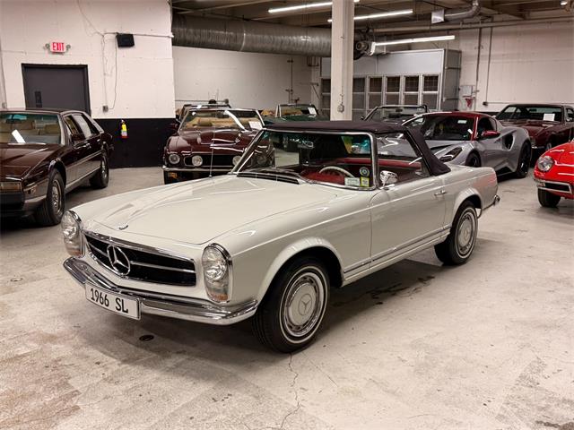 1966 Mercedes-Benz 230 (CC-2096440) for sale in Huntington Station, New York