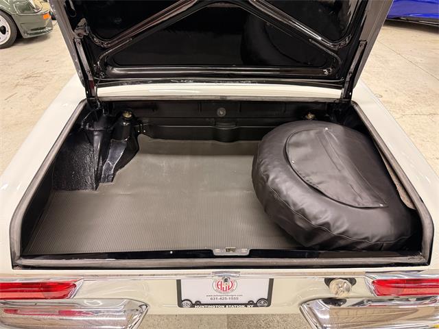 1966 Mercedes-Benz 230 (CC-2096440) for sale in Huntington Station, New York