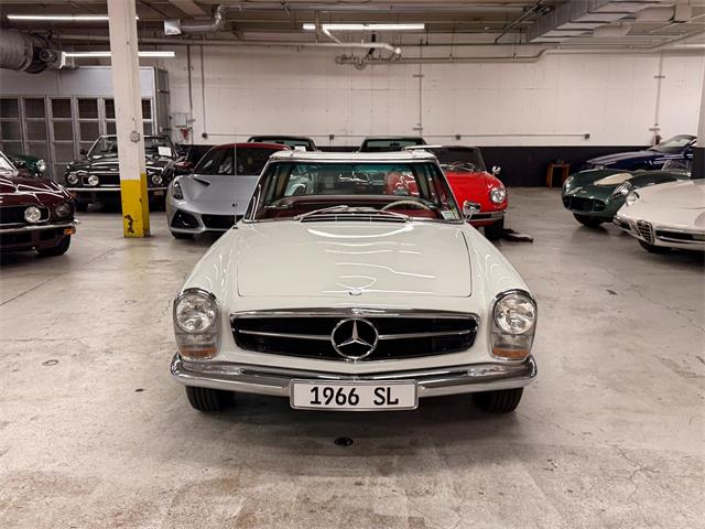 1966 Mercedes-Benz 230 (CC-2096440) for sale in Huntington Station, New York