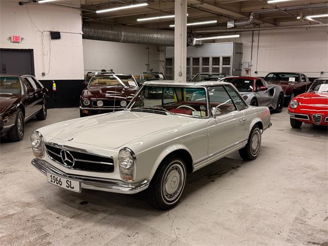 1966 Mercedes-Benz 230 (CC-2096440) for sale in Huntington Station, New York