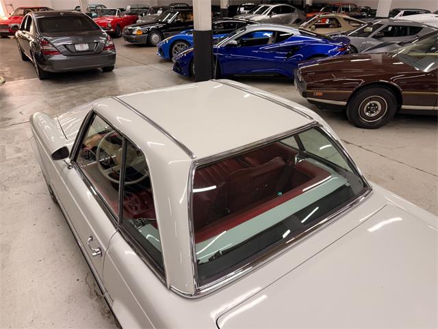 1966 Mercedes-Benz 230 (CC-2096440) for sale in Huntington Station, New York