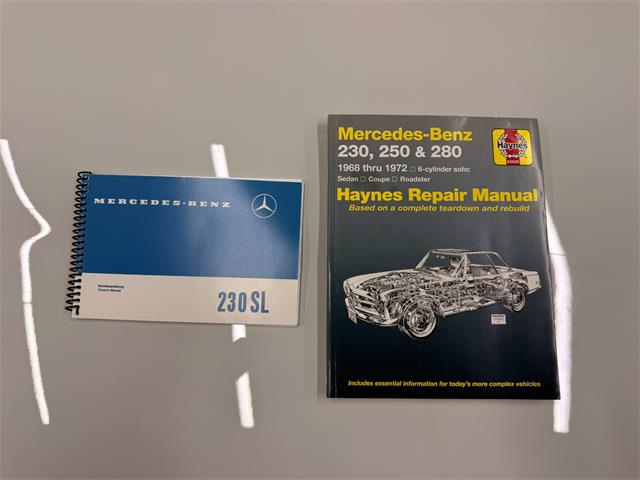 1966 Mercedes-Benz 230 (CC-2096440) for sale in Huntington Station, New York