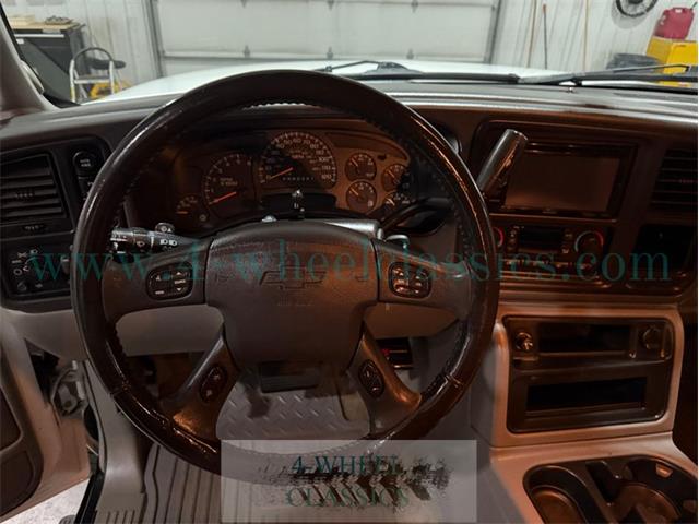 2006 Chevrolet Suburban (CC-2096502) for sale in Holland , Michigan