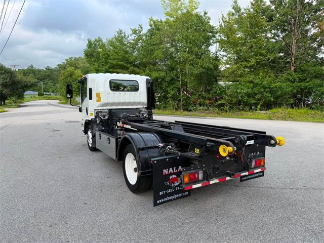 2024 Isuzu NPR (CC-2096508) for sale in Upton, Massachusetts