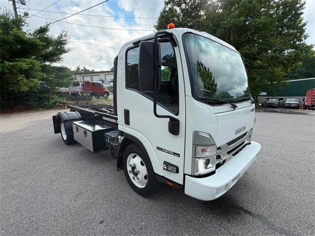 2024 Isuzu NPR (CC-2096508) for sale in Upton, Massachusetts