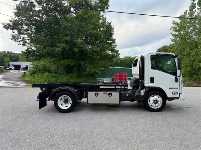 2024 Isuzu NPR (CC-2096508) for sale in Upton, Massachusetts