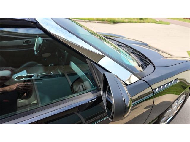 2002 Ford Thunderbird (CC-2096828) for sale in Sioux Falls, South Dakota