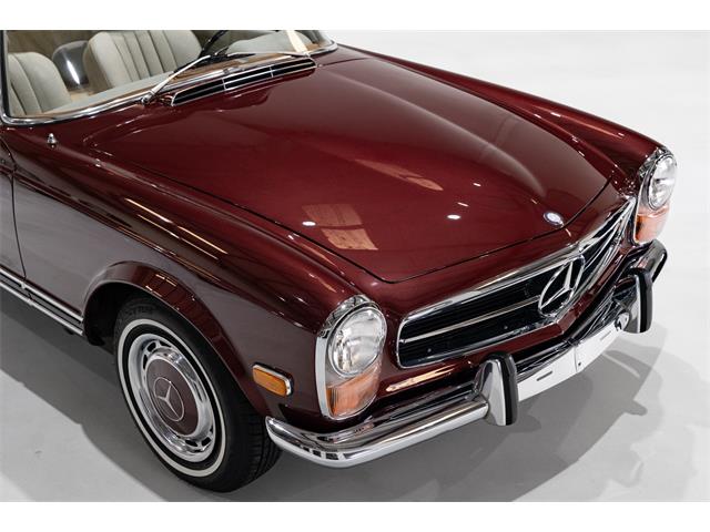 1970 Mercedes-Benz 280SL (CC-2096841) for sale in Saint Louis, Missouri