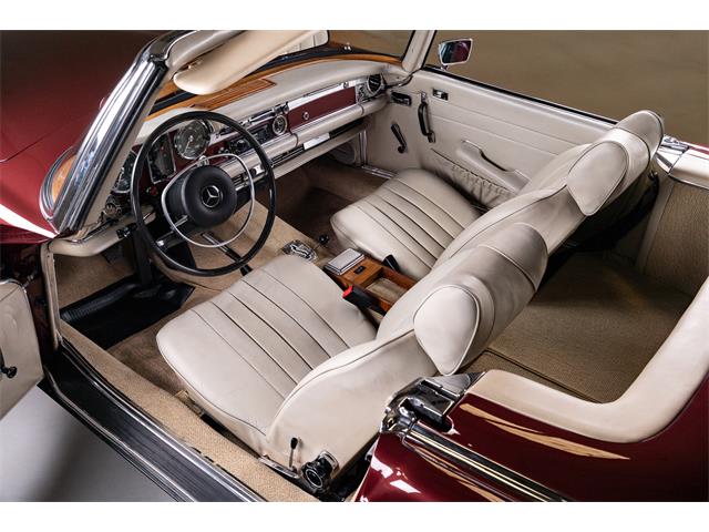 1970 Mercedes-Benz 280SL (CC-2096841) for sale in Saint Louis, Missouri