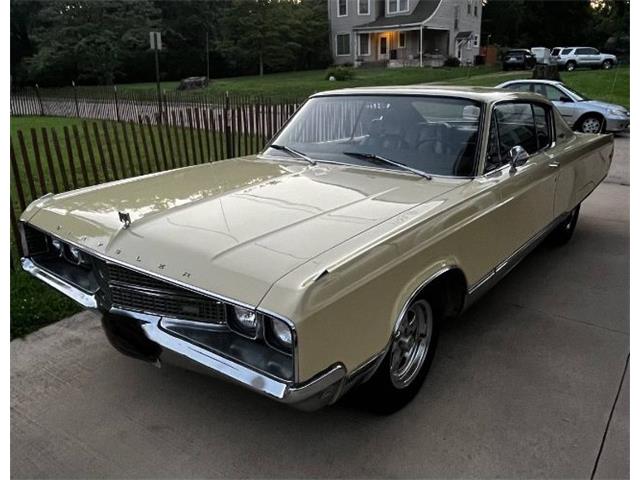 1968 Chrysler New Yorker (CC-2090686) for sale in Cadillac, Michigan